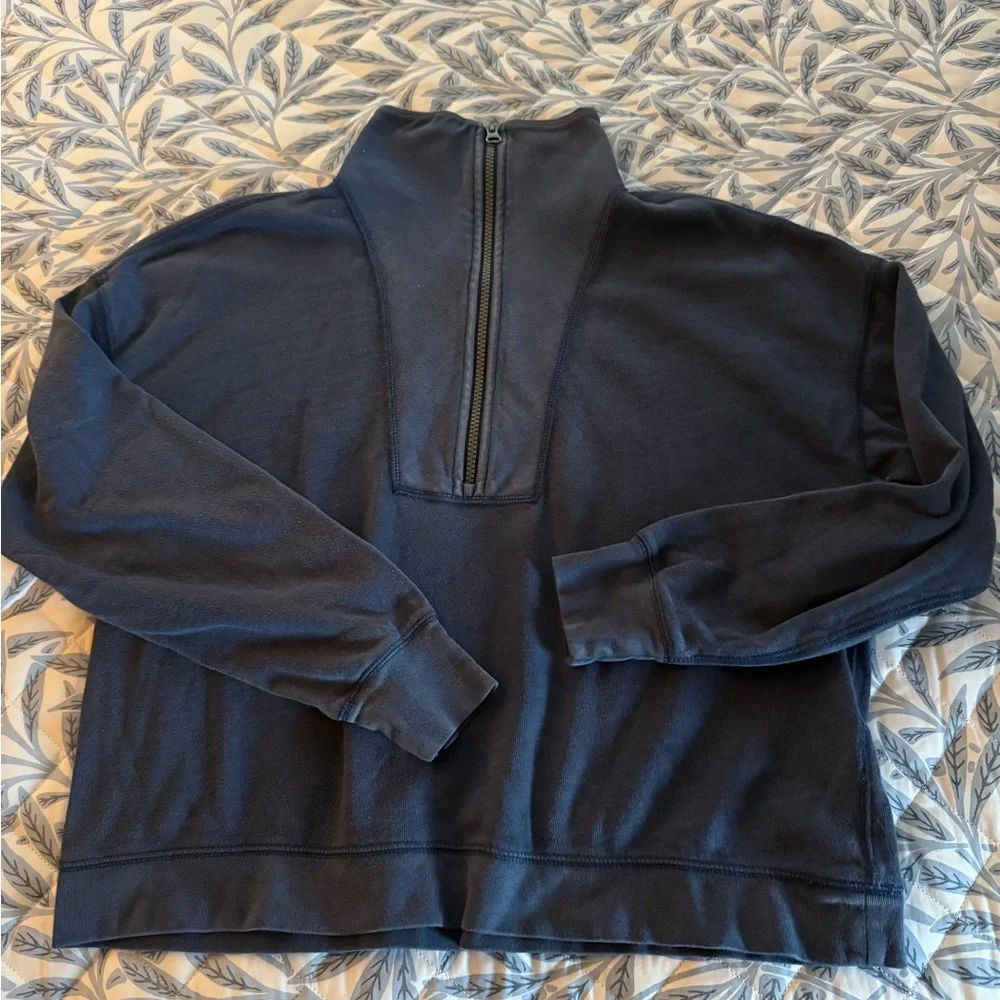 J. Crew Women’s Navy 1/4 Zip-Up❗️